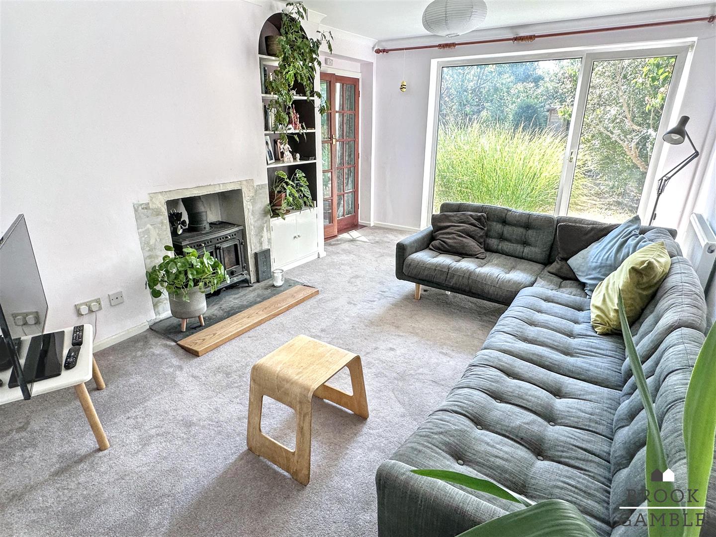 4 Bedroom House - Detached. Eldon Road in Eastbourne,  14